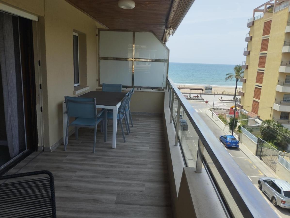 Atico Frente Al Mar Con Parking Para 5 Personas Calafell Exteriér fotografie
